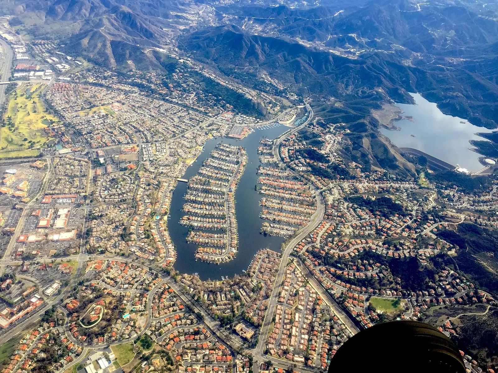 Westlake Village, California — Aerial of Westlake Lake and surrounding Westlake Village, CA.